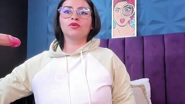 NicoleJonss online show from May 16, 12:18 am