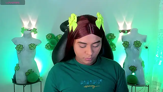 Emili Roux online show from March 17, 9:56 am