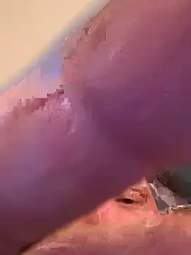 Snapshot of mackshaft4711 chatting on October 3, 4:09 am mackshaft4711 online show from October 3, 4:09 am