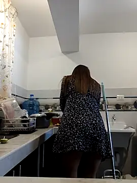 ARIANA SAENS online show from February 19, 12:55 pm