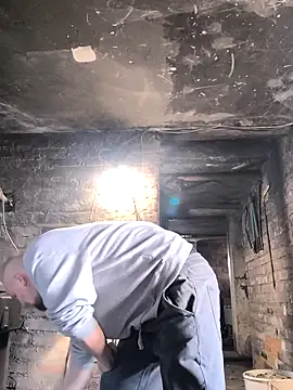 Snapshot of Regularfucker28 chatting on March 2, 7:15 am Regularfucker28 online show from March 2, 7:15 am