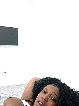 annybarros21 online show from September 23, 11:13 am