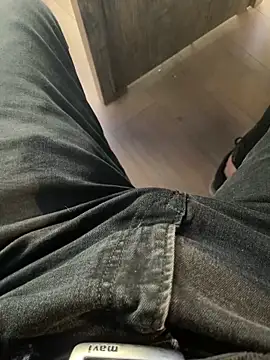 gentleman knight007 online show from June 4, 2:12 pm