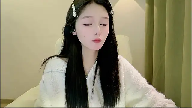 Snapshot of xiaodaibabyy chatting on November 24, 1:55 pm xiaodaibabyy online show from November 24, 1:55 pm