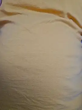 Snapshot of Ibag01 chatting on March 3, 9:04 am Ibag01 online show from March 3, 9:04 am