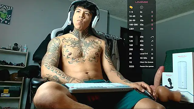 Nickhot0609 online show from September 24, 6:55 pm