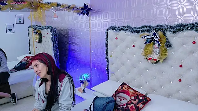 Derieri D online show from December 18, 8:04 pm