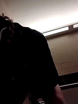 axelongshaft69 online show from December 19, 5:47 am