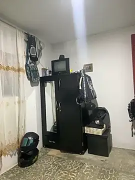 Jestebanano online show from November 12, 5:08 am