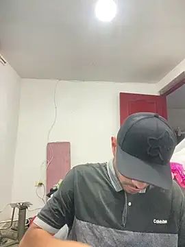 Jestebanano online show from January 17, 12:43 pm