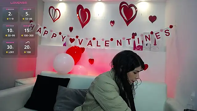 Snapshot of Melodi_Roux chatting on February 15, 1:09 pm Melodi Roux online show from February 15, 1:09 pm