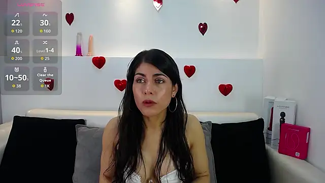Snapshot of Melodi_Roux chatting on March 5, 1:40 pm Melodi Roux online show from March 5, 1:40 pm