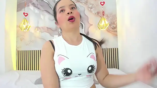 Snapshot of EvelynSweet1 chatting on May 14, 7:53 pm EvelynSweet1 online show from May 14, 7:53 pm