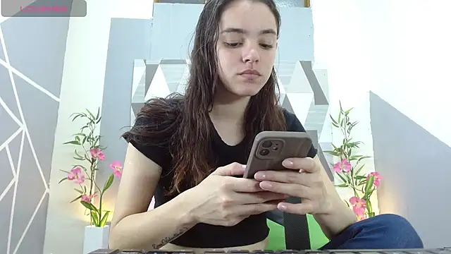 Mia-kalinfa online show from January 30, 10:51 pm