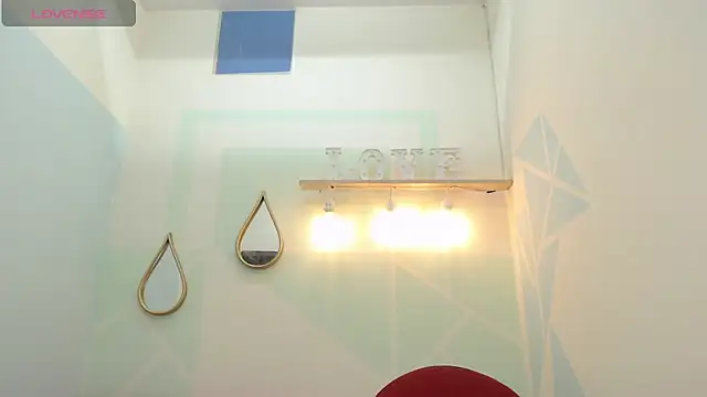 Mia-kalinfa online show from February 1, 12:47 pm