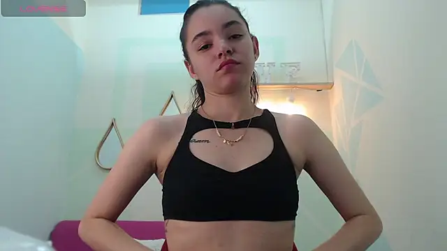 Mia-kalinfa online show from February 5, 6:04 pm