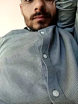 Snapshot of Gujrat_player chatting on September 23, 4:59 am Gujrat player online show from September 23, 4:59 am