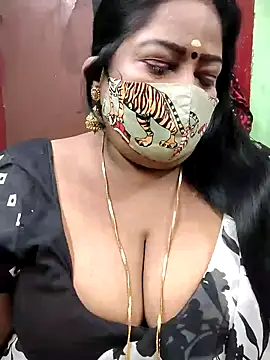 maniisha online show from December 18, 5:42 pm