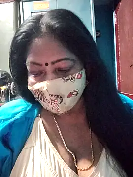 maniisha online show from April 17, 4:32 pm