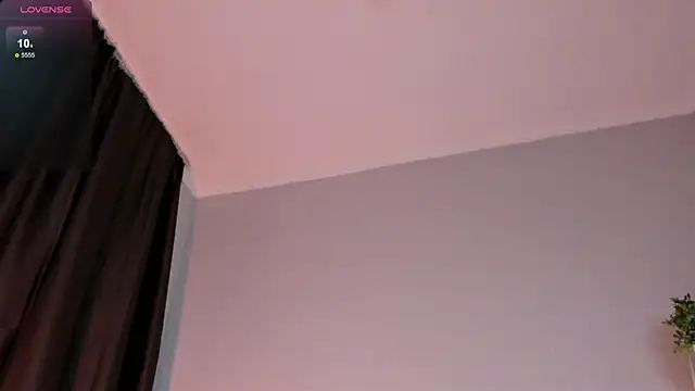 Snapshot of milli_sun_ chatting on January 24, 5:10 am milli sun online show from January 24, 5:10 am