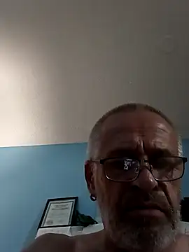 geilerschwanz64 online show from March 19, 7:51 am