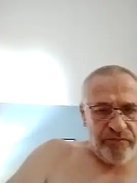 geilerschwanz64 online show from October 26, 9:37 am