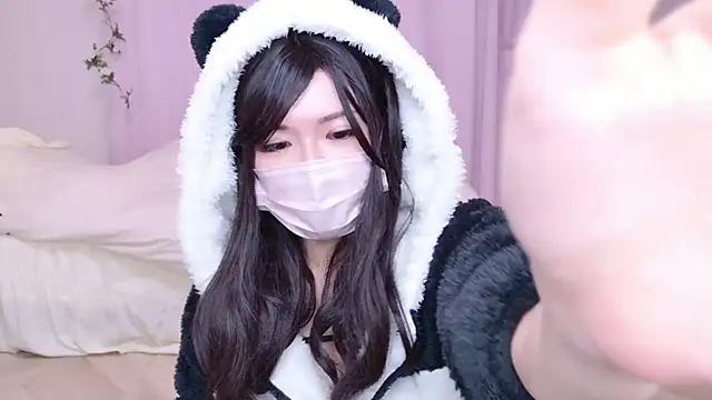 NAMI s2 online show from February 10, 10:09 pm