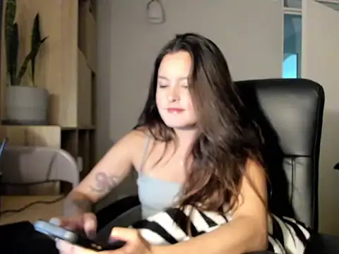 Snapshot of AmandaCallum chatting on June 2, 1:07 am AmandaCallum online show from June 2, 1:07 am