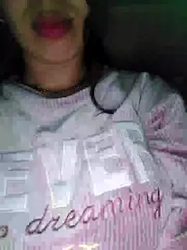 Sexy-divorced-woman online show from December 13, 12:09 am