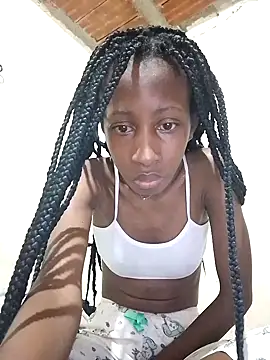 Snapshot of Cesar2501_ chatting on January 19, 9:34 pm Cesar2501 online show from January 19, 9:34 pm