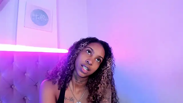 Triipsy online show from February 11, 11:01 pm