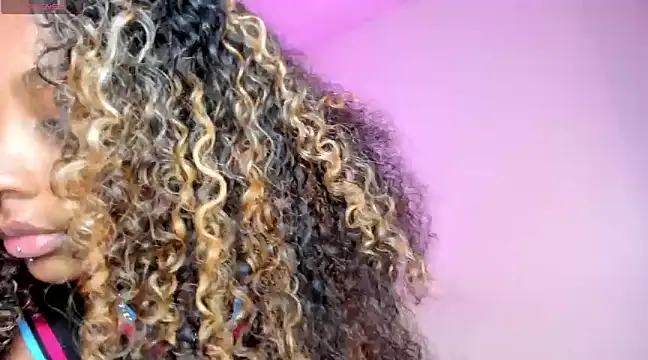 Triipsy online show from February 14, 1:56 am