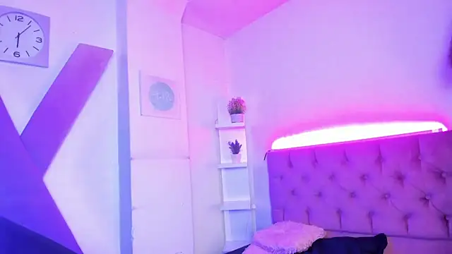 Triipsy online show from March 5, 11:05 pm