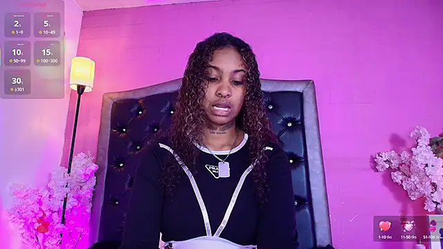 Triipsy online show from September 17, 7:15 pm