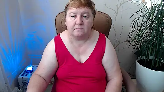 Snapshot of Limonka-Fire chatting on December 13, 8:09 am Limonka-Fire online show from December 13, 8:09 am
