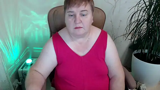 Snapshot of Limonka-Fire chatting on December 13, 7:10 pm Limonka-Fire online show from December 13, 7:10 pm