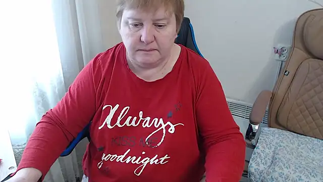 Snapshot of Limonka-Fire chatting on February 11, 9:36 am Limonka-Fire online show from February 11, 9:36 am