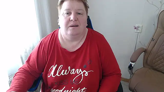 Snapshot of Limonka-Fire chatting on April 21, 7:58 am Limonka-Fire online show from April 21, 7:58 am
