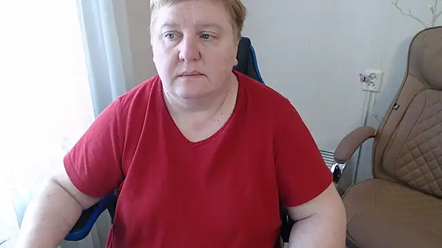 Snapshot of Limonka-Fire chatting on May 14, 7:26 am Limonka-Fire online show from May 14, 7:26 am