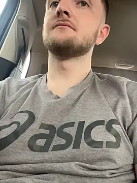 Snapshot of LoveItAllxHnH chatting on January 26, 10:24 pm LoveItAllxHnH online show from January 26, 10:24 pm