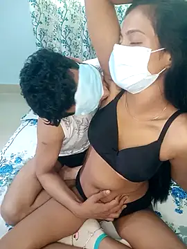 Snapshot of pimange34 chatting on February 23, 2:51 am pimange34 online show from February 23, 2:51 am