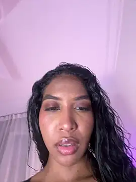 Snapshot of IamCrystal2 chatting on May 25, 8:48 pm IamCrystal2 online show from May 25, 8:48 pm