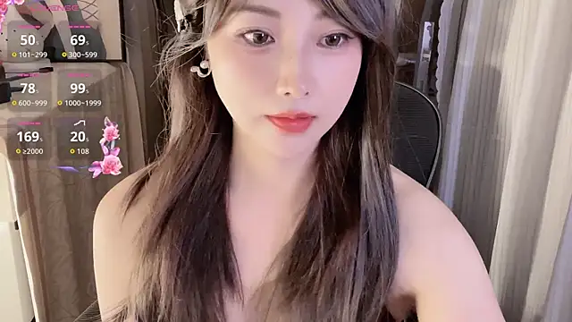 Blossom-666 online show from July 28, 2:13 pm