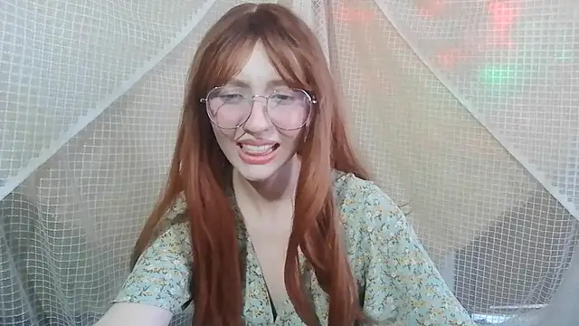 IsabellaBlacky online show from April 3, 6:55 am