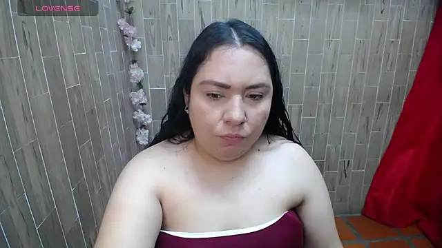 Snapshot of solyeria chatting on April 22, 12:46 am solyeria online show from April 22, 12:46 am