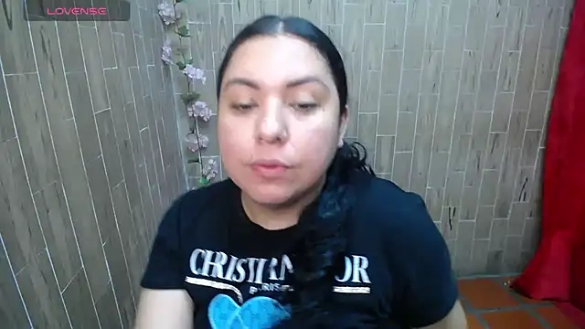 Snapshot of solyeria chatting on July 6, 3:14 pm solyeria online show from July 6, 3:14 pm