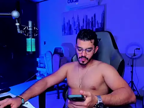 BrunoD31 online show from February 2, 3:49 am