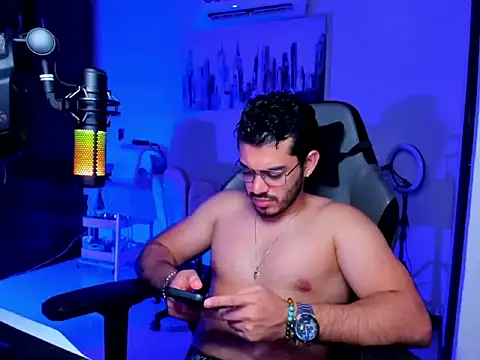 BrunoD31 online show from April 15, 3:57 am