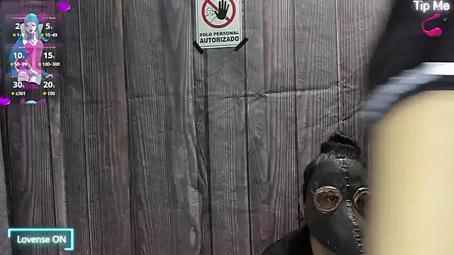 Snapshot of incubo-succubus chatting on November 7, 4:45 am incubo-succubus online show from November 7, 4:45 am