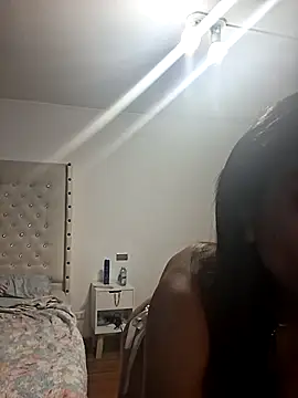 Isa bellats 95 online show from December 3, 12:29 am